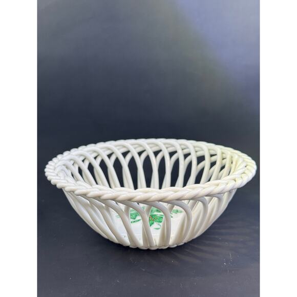Herend Hungary Chinese Bouquet Green Open Weave Basket - Picture 4 of 5